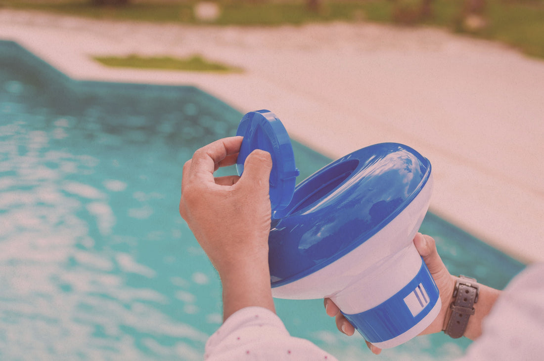 How to Reduce Toxin Exposure as a Woman: A Practical Low-Tox Guide